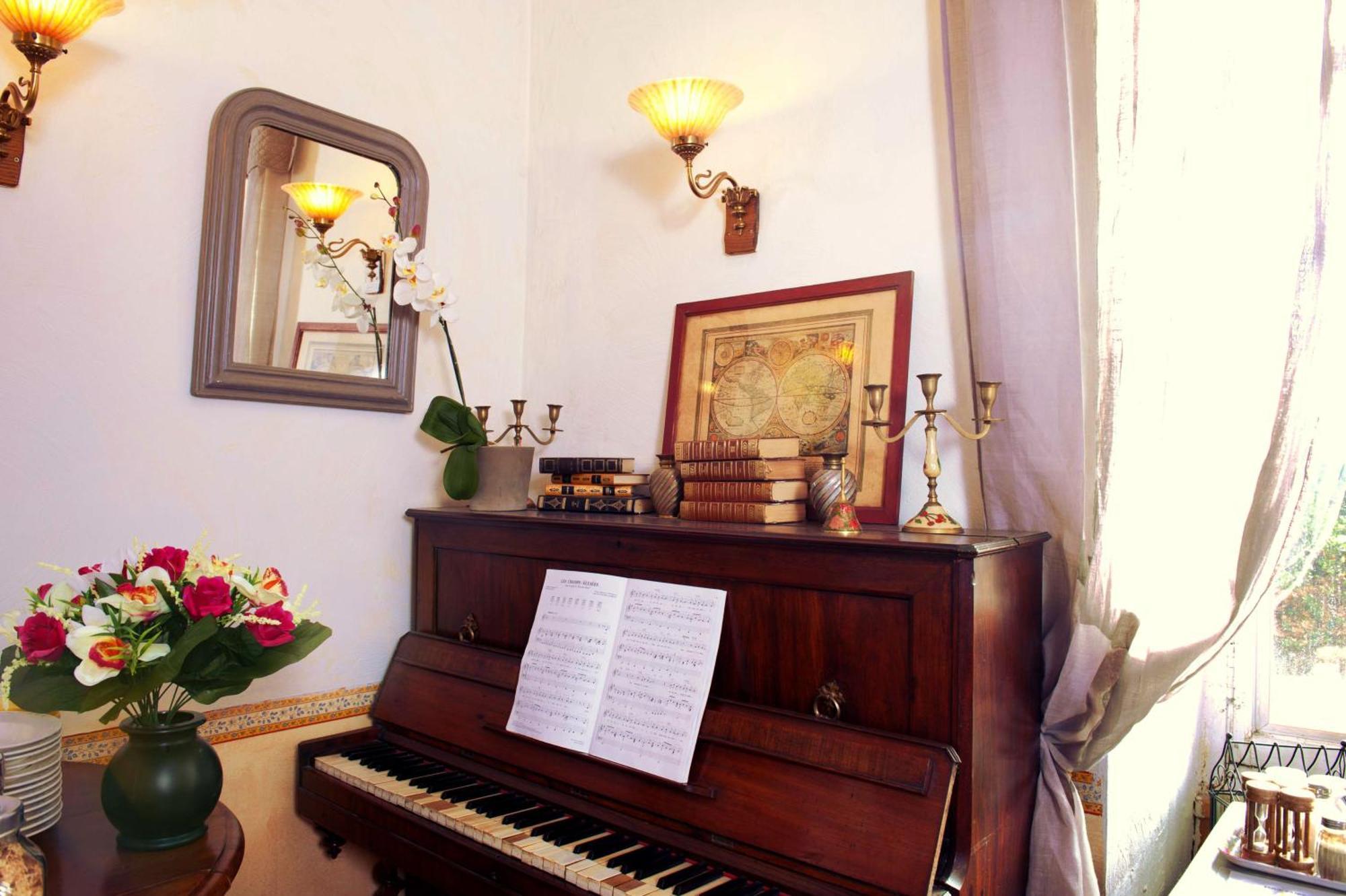 Hotel Du Parc, Avignon Est, The Originals City, Entraigues-sur-la-Sorgue 외부 사진