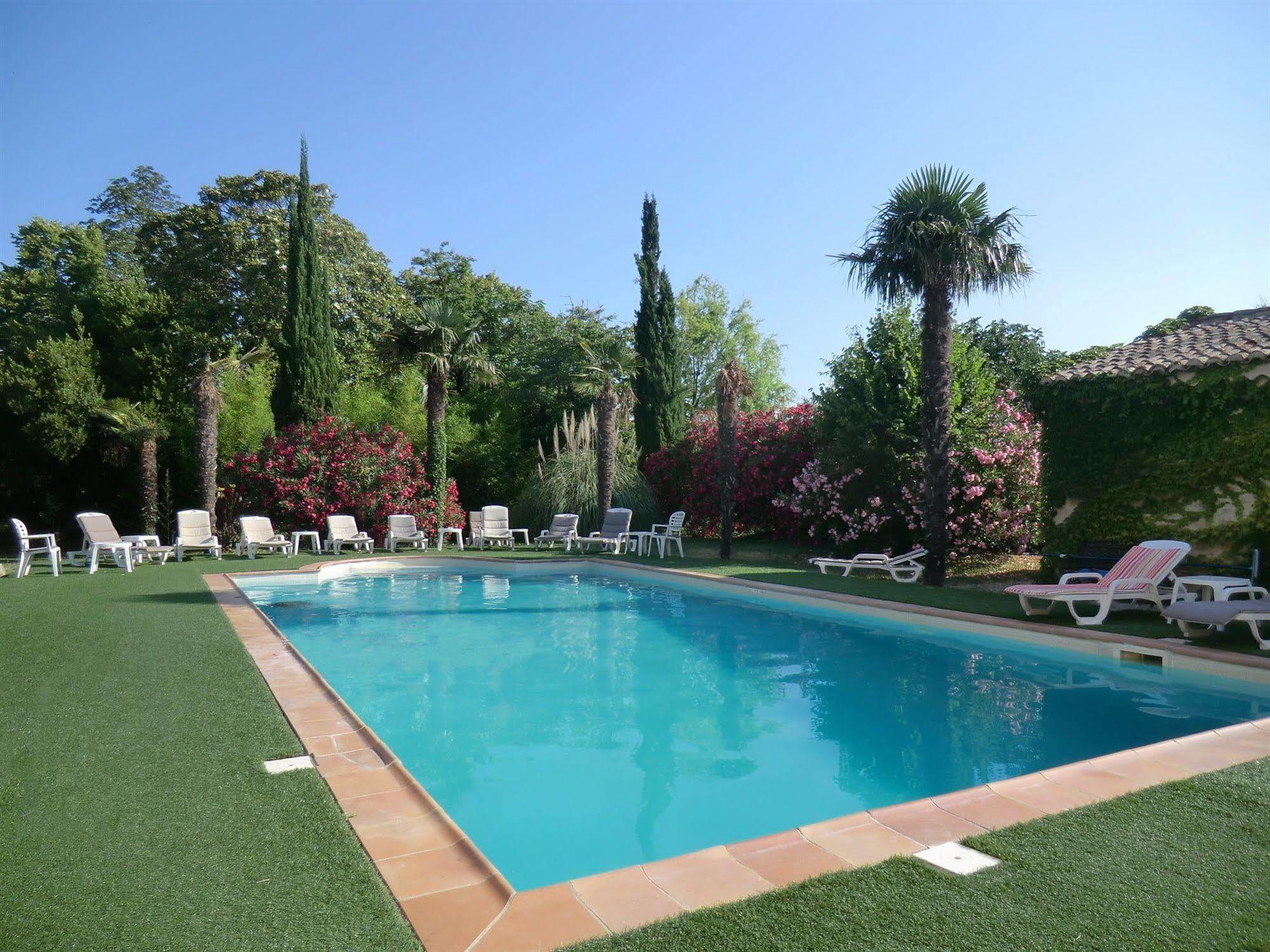 Hotel Du Parc, Avignon Est, The Originals City, Entraigues-sur-la-Sorgue 외부 사진